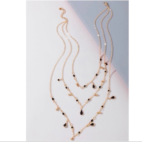 Water Drop 3 Layer Necklace (black/gold) - Picture 3 of 9